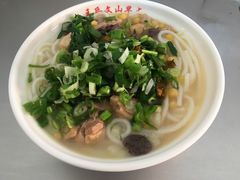-文山荷鲜居(翠湖店)