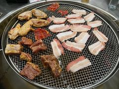 -彝人部落火盆烧烤(原内环足球场店)