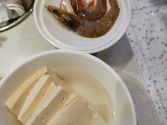 -汤鲜生自助臻选盖碗火锅(福城天虹店)