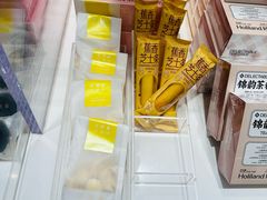 -好利来(新华百货店)