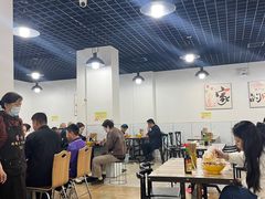 -胥佳烧鸡公牛肉面馆