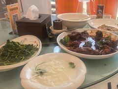 -胡老三家土菜馆·老店地方特色菜·招牌茅山地锅老鹅