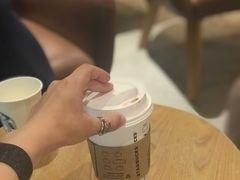 -星巴克臻选(成都太古里店)