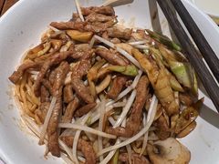 生爆牛肉面-寻裕记·现炒浇头面(人民广场店)