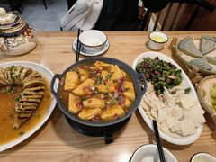 -小厨子私房菜·云南美食店