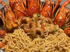 -龙巢盱眙龙虾·牛蛙·烧烤宵夜(八卦岭店)