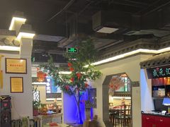 -卢大鲜鱼头捞饭(美利广场店)
