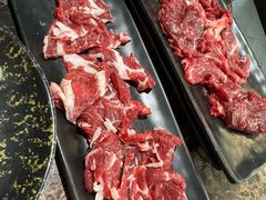 -牛里牛气· 榴莲海鲜鲜牛肉自助火锅·烤肉(横岗店)
