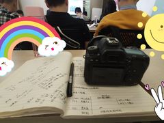 -金夫人化妆摄影职业培训学校