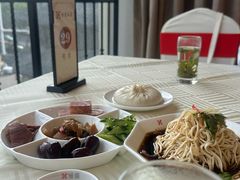 -怡园饭店-餐厅(四望亭店)