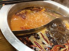 -黔哆哆地摊酸汤火锅(清湖店)