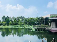 -上海怡沁园度假酒店