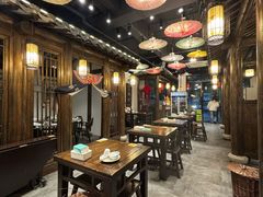 -聚汇三少·龙虾·中餐厅(莫邪路新天地店)