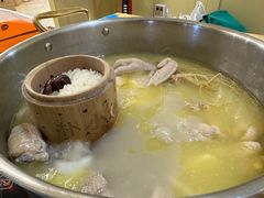 -朴小妹人参鸡汤火锅(长白山万达店)