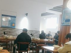 -黄阿姨锅贴大王(万航渡路店)