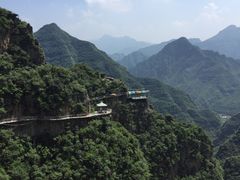 -十渡东湖港风景区