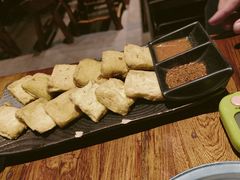 香煎包浆豆腐-滇香肴·云南菜蒸汽石锅鱼(云南北路店)
