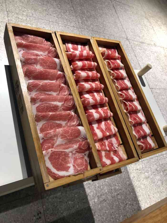 海囧水煎肉(茂业天地店)-"和朋友一行6人来这里吃水煎肉啦开业团的.