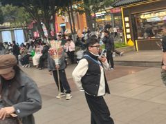 -观音桥步行街
