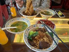 -金杨拉面王小吃面馆·牛三宝面·红烧牛肉粉