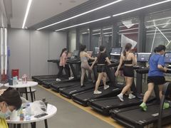 -乐刻健身(龙华红山6979店)