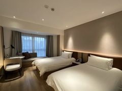 -上海华夏假日酒店