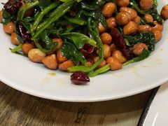 果仁菠菜-得仁酒家(东四十一条店)