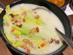 上汤娃娃菜-来龙里 精致 东南亚餐室(万象城店)