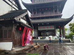 -鲁镇