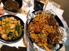 -内蒙焖面大盆骨餐馆(山大路店)