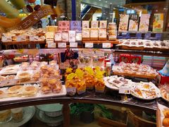 零售区-巴黎贝甜·生日蛋糕(环球中心店)