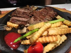 美式什扒-香港新发烧腊茶餐厅(书城店)