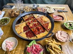 -正南齊北重庆老火锅(光华村直营店)