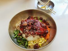 牛肉石锅拌饭-禾谷韩餐(热带海洋学院店)