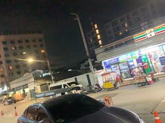 -曼谷拉差达绿宝石酒店