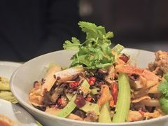 香锅牛蛙-辛香汇(飞洲店)