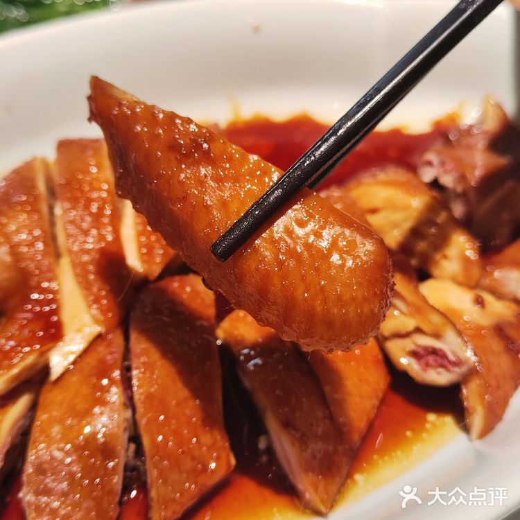 广州探店｜小荔园-地道的粤菜，一餐吃出西关老味道‼️