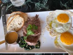 特级21天排酸牛排双煎蛋-The Rug Cafe(王府中环店)