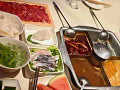-海底捞火锅(杭州庆春路夜宵主题店)