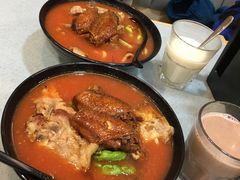 番茄浓汤鸡翅猪扒通粉-华嫂冰室(尖沙咀店)