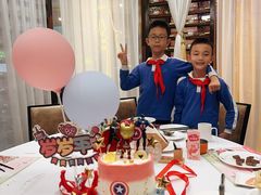 -四海一家自助餐(益田假日广场店)