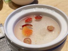 -雍和会海鲜姿造自助(湖东路店)