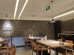 -聚友斋(陶瓷琉璃馆水晶街店)