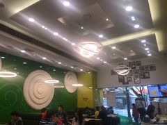-佰搭果·广式茶餐厅(西华路店)