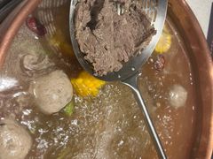 -牛村来人潮汕牛肉火锅(西单店)