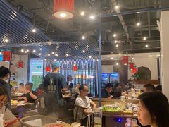 -尚尚仙·酸汤猪手·猪肚鸡火锅(华联万柳购物中心店)