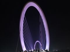 -南京眼步行桥