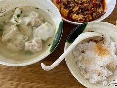 -黄阿姨锅贴大王(万航渡路店)