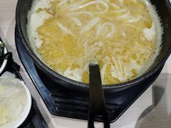 -灵芝妹子海鲜米线(劳动公园店)