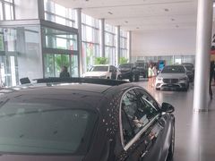 -天津波士信达奔驰4S店(卫津南路店)